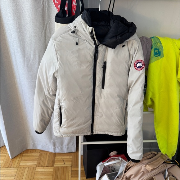 SOLD - Picture 2 of 14